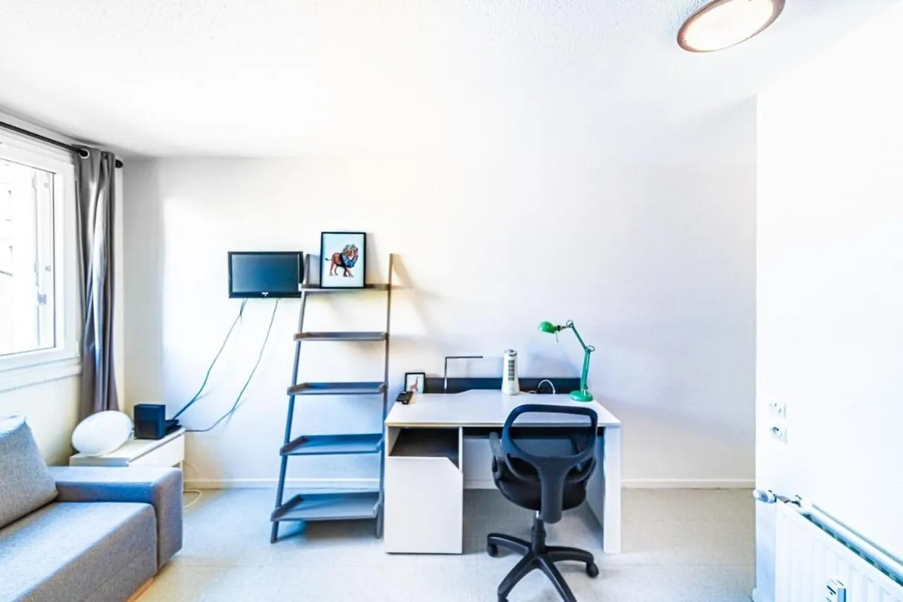 Studio Ideal For Professionals Or Students Lyon Vaise